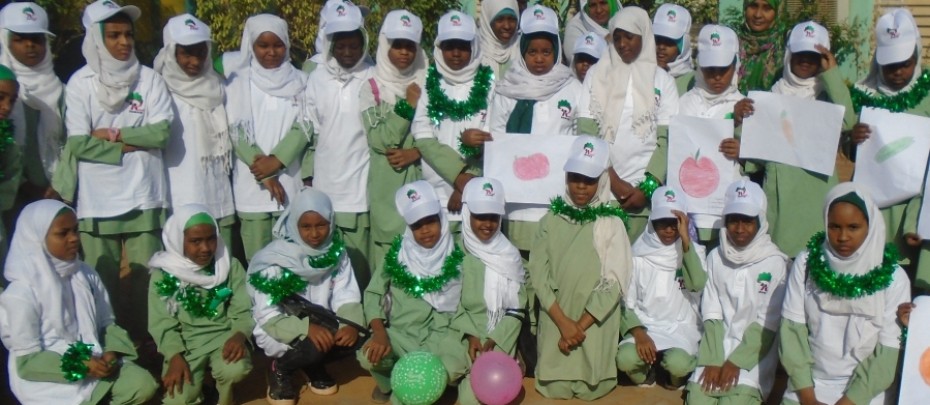 المشاركة فى معرض جمعية الفلاحة والبساتين بمدرسة ام معبد التابعة لمدارس المجلس الافريقى